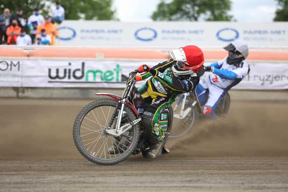kolejarz rawicz stal rzeszow 2