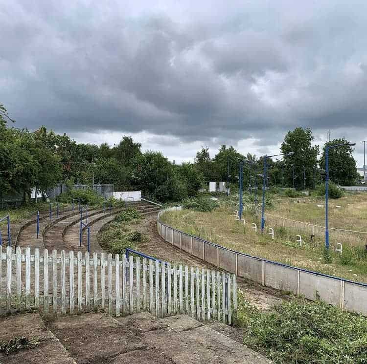 Wolontariusze ratują stadion w Oksfordzie! 3 5BD047E8 37D5 4E7E A84B BBC73611ABBA