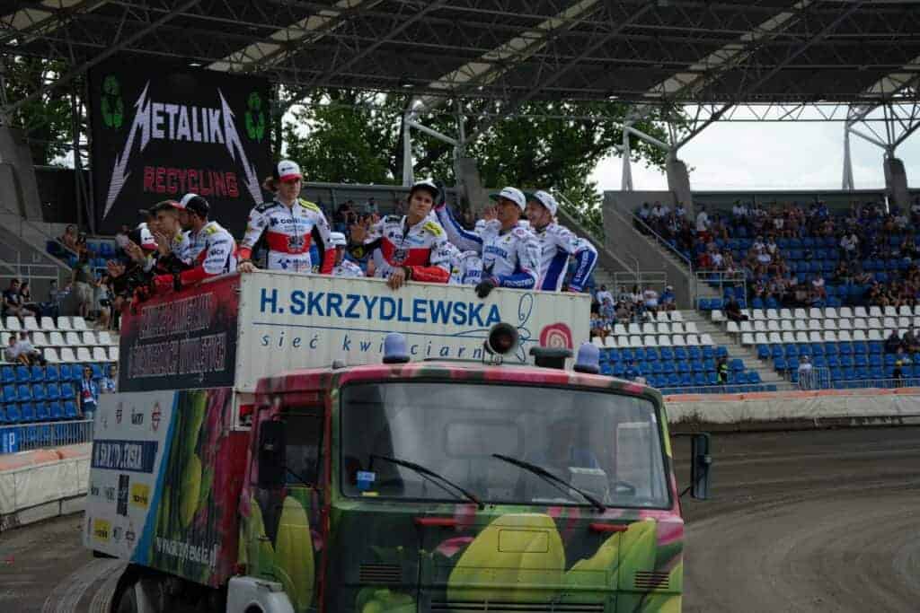 Trzy punkty zostały w Łodzi. Orzeł Łódź - Cellfast Wilki Krosno 51:39 - relacja 2 pre