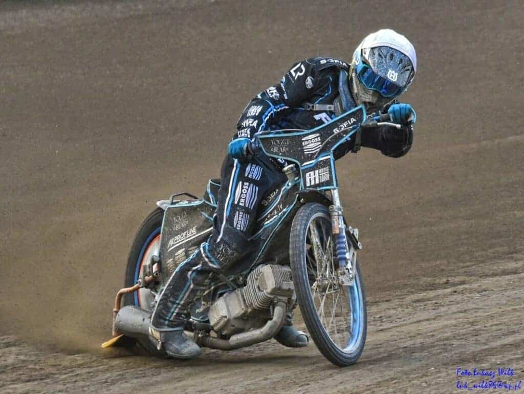 Transfery Żużlowe. Francis Gusts zrywa umowę z Lokomotiv Daugavpils i dołącza do WTS Sparty Wrocław! 1 228347533 4411676048870397 218685760714061284 n