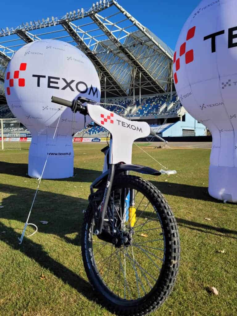 Zespół z Rzeszowa z nowym sponsorem tytularnym! 1 rzeszow2