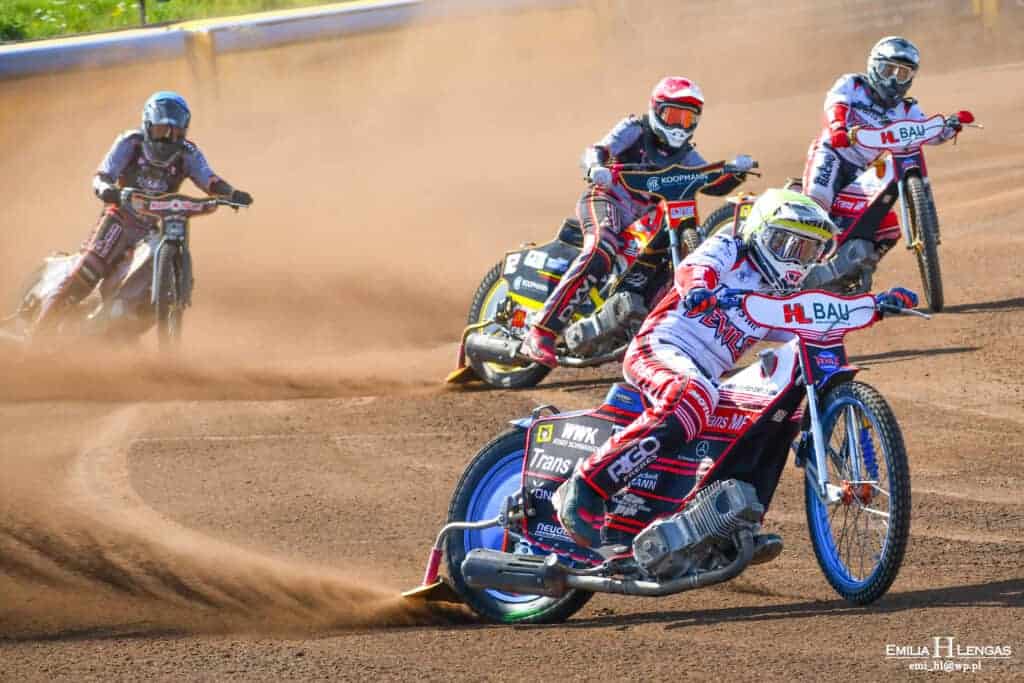 Dwa różne światy, czyli niemieckie kluby w 2. Lidze Żużlowej 2 229788092 303821511536451 1537881441572966050 n
