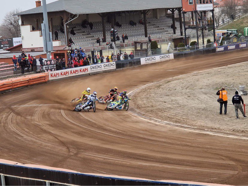 PSŻ Poznań wygrywa sparing ze Startem Gniezno. Antonio Lindbaeck wrócił na tor! 1 277685992 353623696714626 7663432952441130163 n