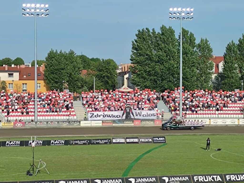 Lider za silny dla beniaminka. Motor Lublin znacząco wygrywa w Ostrowie Wielkopolskim 1 1653120859767