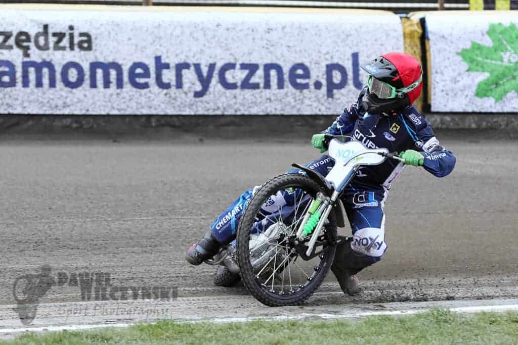 Goście zdeklasowali gospodarzy. Bedmet OK Kolejarz Opole znacząco wygrywa w Tarnowie 1 277789798 5376981032326506 1384938803872117381 n