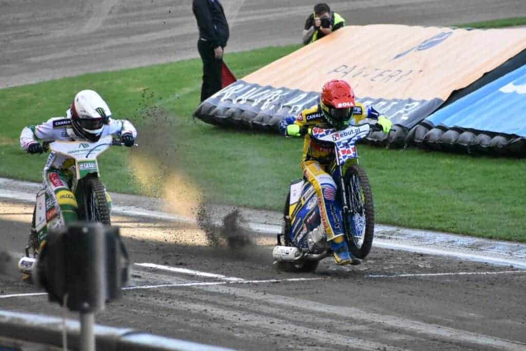 Wiktor Jasiński bohaterem meczu Stali Gorzów z Włókniarzem Częstochowa. Komplet Zmarzlika! 1 5EC889BB 46D6 484F AC77 EF3C8EE8A793