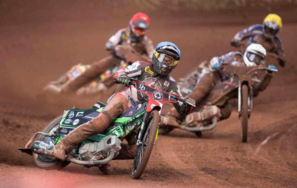 Belle Vue Aces utrzymały pozycję lidera Premieship 1 bell