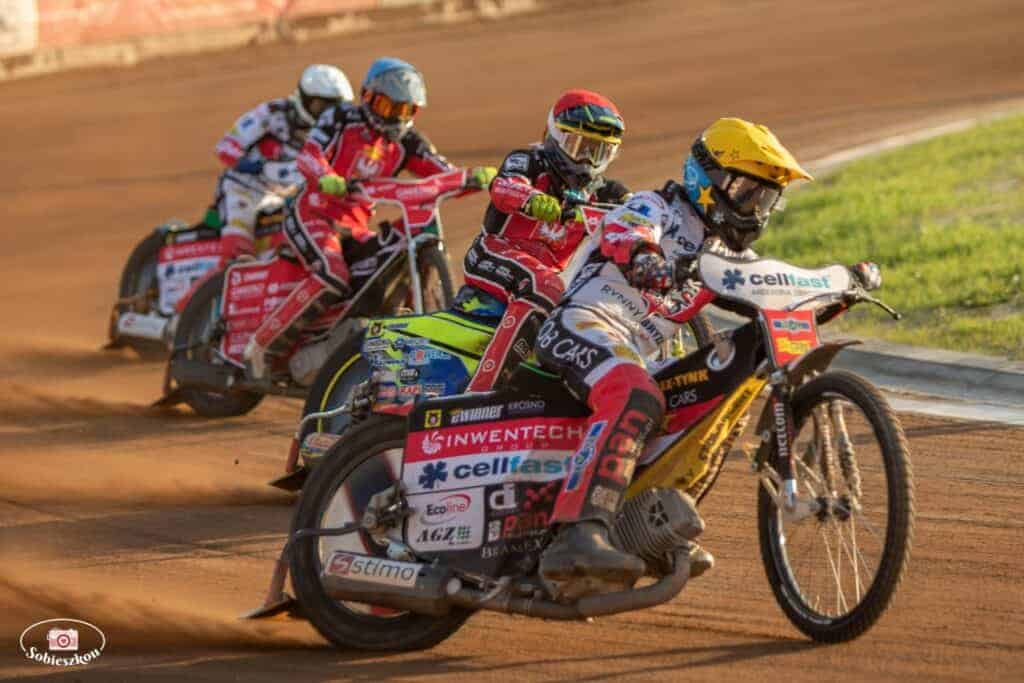 Gdzie oglądać żużel w telewizji. Plan transmisji na weekend (03.06 - 05.06) 1 283839920 423291556468137 7005692946680532554 n