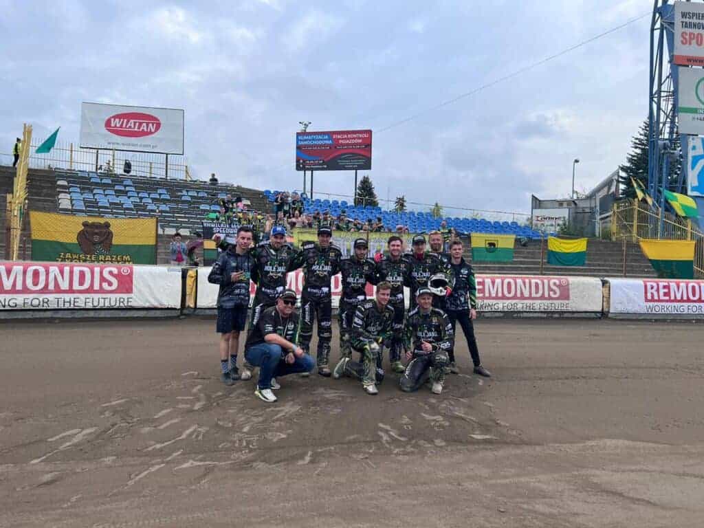 Kolejna wysoka porażka Unii Tarnów. Fantastyczny występ Rawiczan 55:35 1 286143670 5188114491243394 6683072539498050854 n