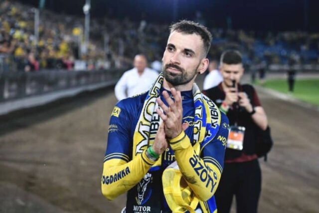 Jakub Kępa o odejściu Michelsena: „Mieliśmy już pierwotne ustalenia i porozumienie”