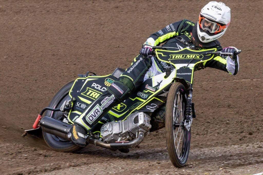 Liga angielska żużel. Ipswich Witches pokonało Oxford Spires w kolejnym spotkaniu brytyjskiej Premiership. Liderem gospodarzy był Tom Brennan