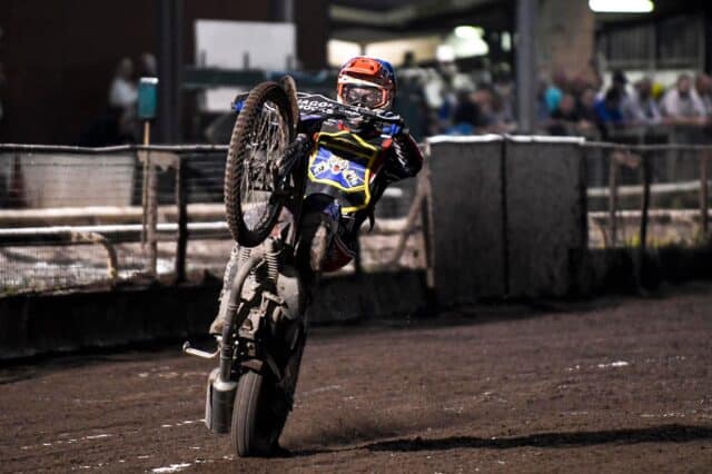 Sheffield Tigers wyrywa zwycięstwo w ostatnim biegu! Kapitalny mecz Pickeringa