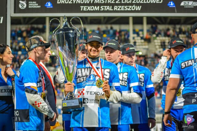 Stal Rzeszów odkrywa kolejną kartę w swojej seniorskiej układance. Młody Szwed przed olbrzymią szansą