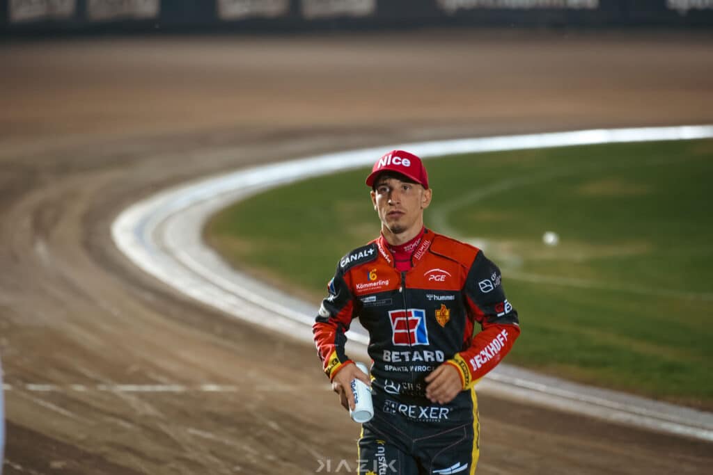 Mateusz Cierniak wygrywa w Krsko a Pawlicki tuż za nim! Mamy kolejne awanse 2 Żużel