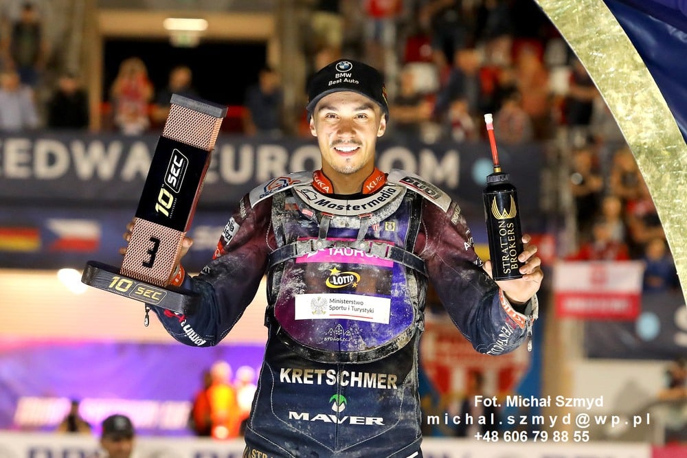 Grand Prix na żużlu. Polacy przed nowymi wyzwaniami 2 376813321 10161320791336738 4868292737784505343 n