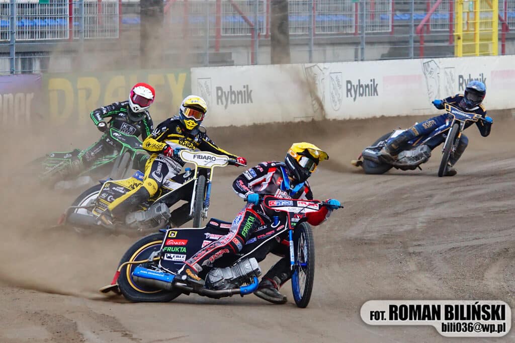 Ostrow mlodziezowcy