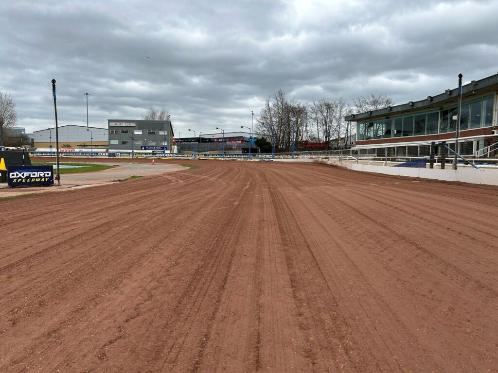 Żużel. Liga Angielska. Triumf Oxford Spires w powrotnym meczu do Premiership 2 GIo5P5UWoAAFMX