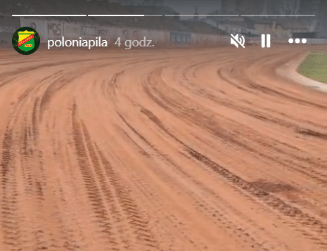 Żużel. Prace na torze w Pile. Jest dosypywana nawierzchnia 2 obraz 2024 03 13 161805321