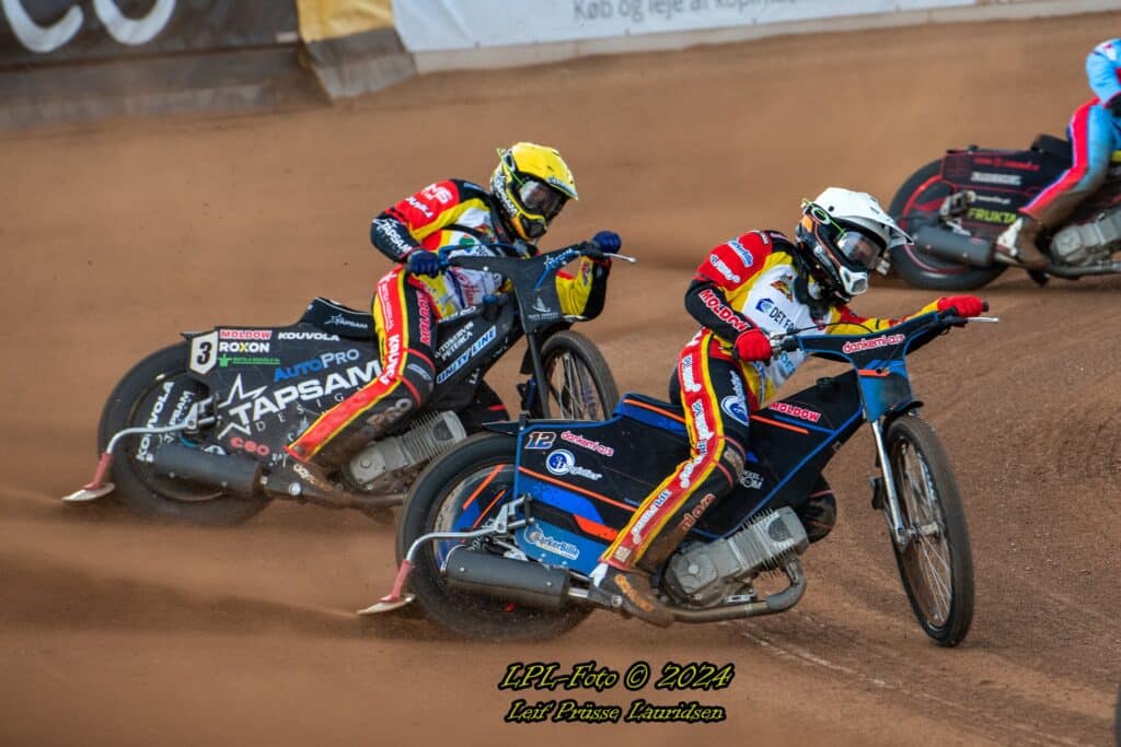 Liga Duńska. Emocje do samego końca. Team Fjelsted "wyszarpał" zwycięstwo w samej końcówce 4 436449197 2617459338423829 8158587876545363862 n