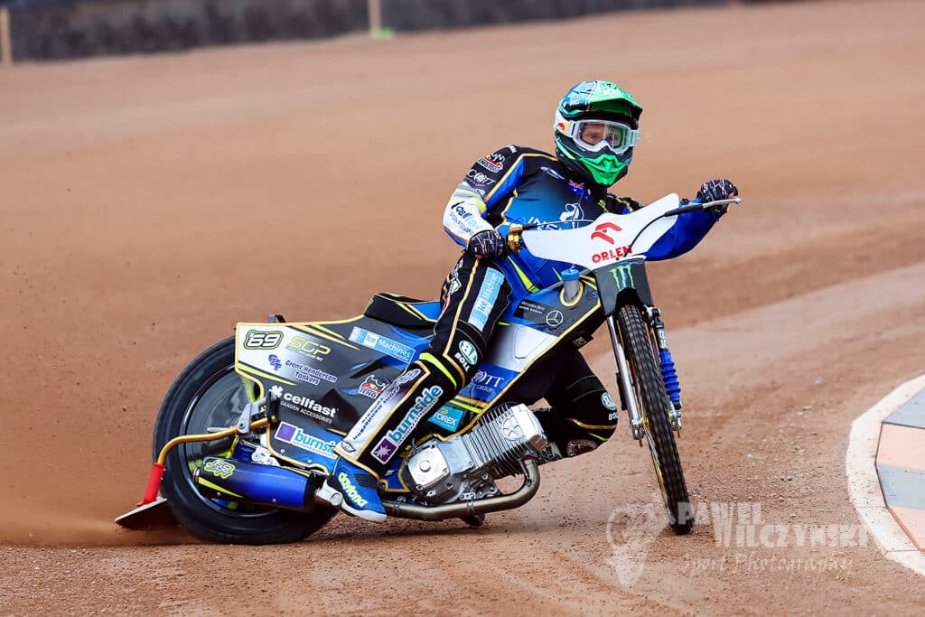Jason Doyle zaliczył groźny upadek w Anglii. Pojechał do szpitala na badania 3 346485759 767246945112799 6165438214806067846 n