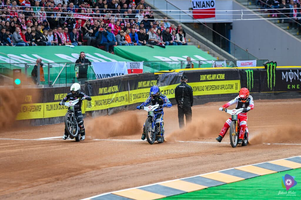Speedway Grand Prix na Stadionie Narodowym z ogromnym sukcesem. Rekordowa oglądalność warszawskiego turnieju 3 438171014 1125330075173739 5912443061820598705 n