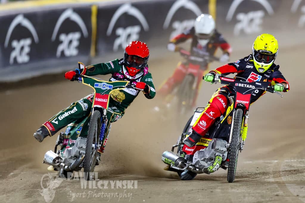 Maksym Drabik walczy o powrót do formy. Nowe silniki w grze. "Przerzuca tony sprzętu" 2 439960938 10229026240055004 3064102763856604127 n