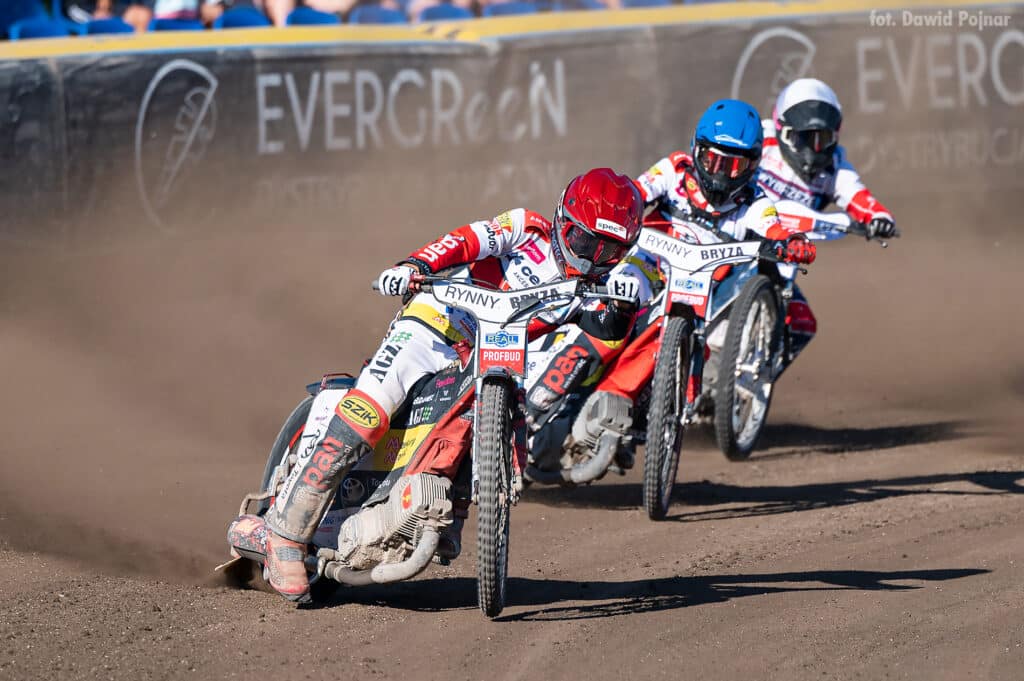 Plaga kontuzji w Wilkach Krosno. Klub potwierdza kolejną kontuzję! 2 Derby Podkarpacia