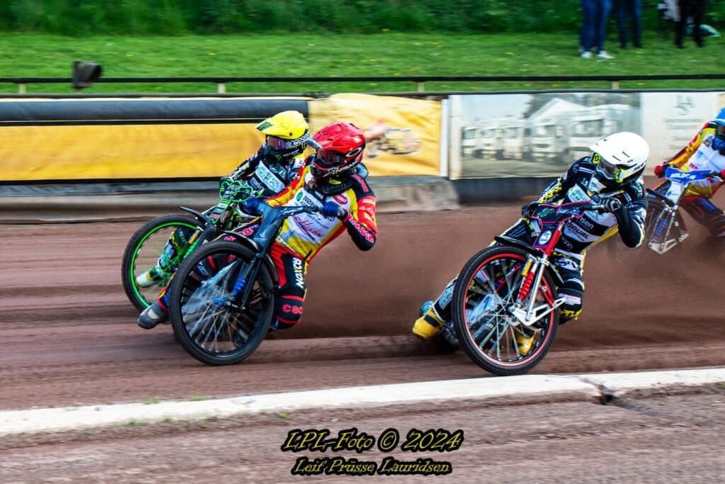 Liga duńska. Lider Speedway Ligaen pokonany! Emocje do końca w Fjelsted oraz fenomenalna jazda Jakobsena i Jepsena Jensena! 3 Speedway Ligaen