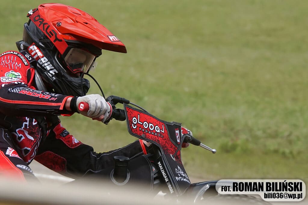 Żużel. Maksymilian Pawełczak Mistrzem Świata! Komplet Polaka w SGP3 2 449055555 1041293844671053 1981473774612768615 n