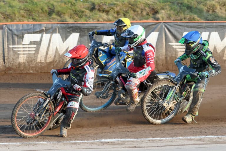 Żużel. Transmisja Speedway Grand Prix 2 w Vojens. Wiemy, gdzie oglądać piątkowy finał!