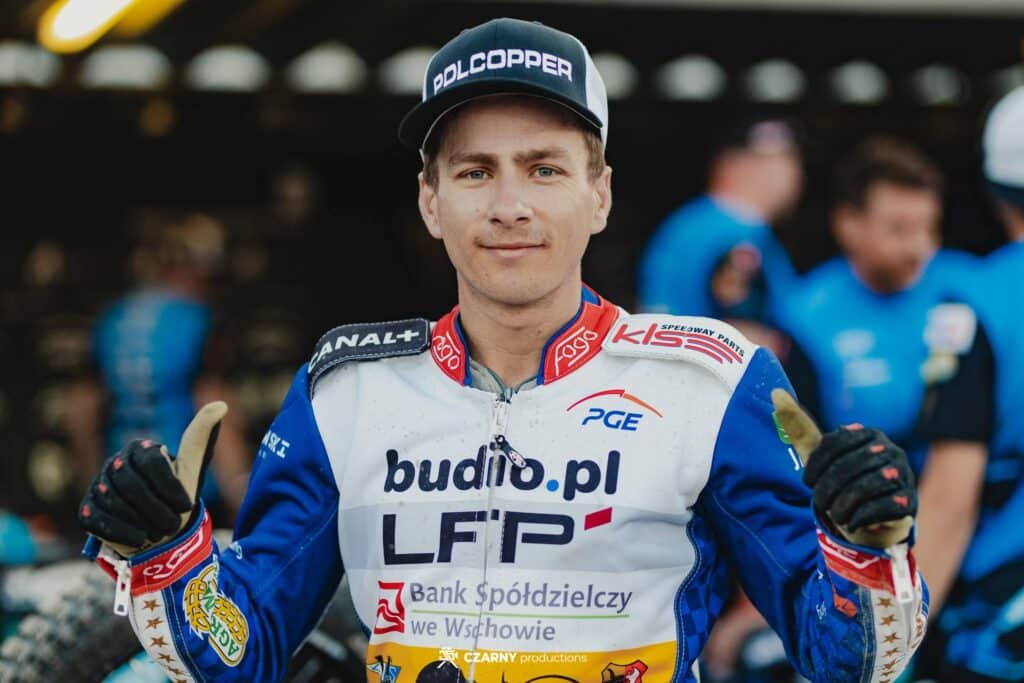 Unia Leszno w pełnym składzie! Australijczyk wrócił na tor po kontuzji! 2 Unia Leszno w pełnym składzie przystąpi do niedzielnego spotkania. Do składu po kontuzji wraca lider zespołu