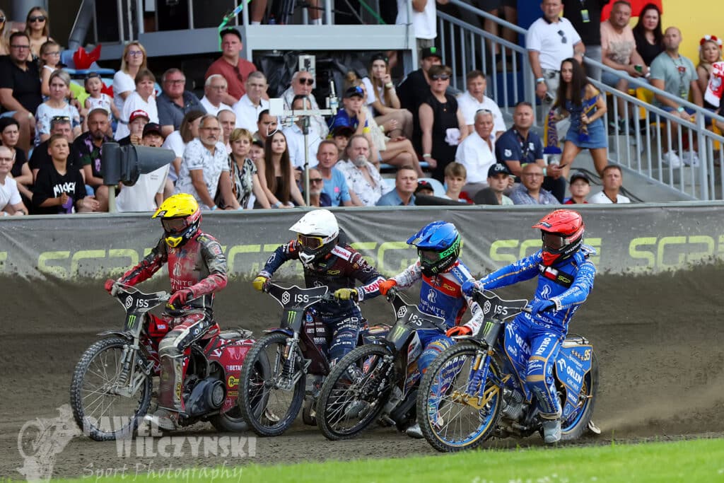 Żużel. Gdzie oglądać Grand Prix 2025 w Landshut? Transmisja 1. rundy SGP 3 Speedway Grand Prix Ryga