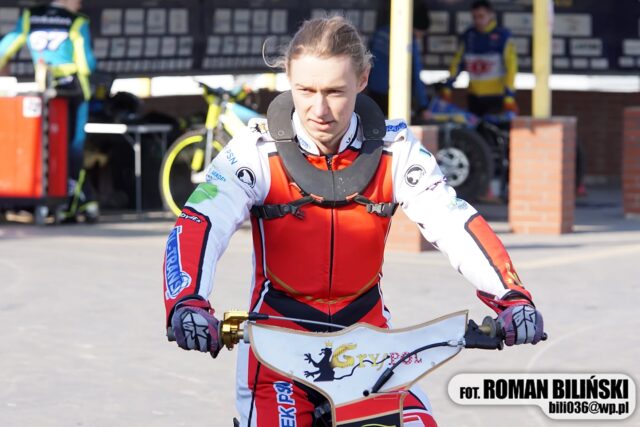 Żużel. Pojechał jeden bieg w sezonie. Teraz zastanawia się co dalej?