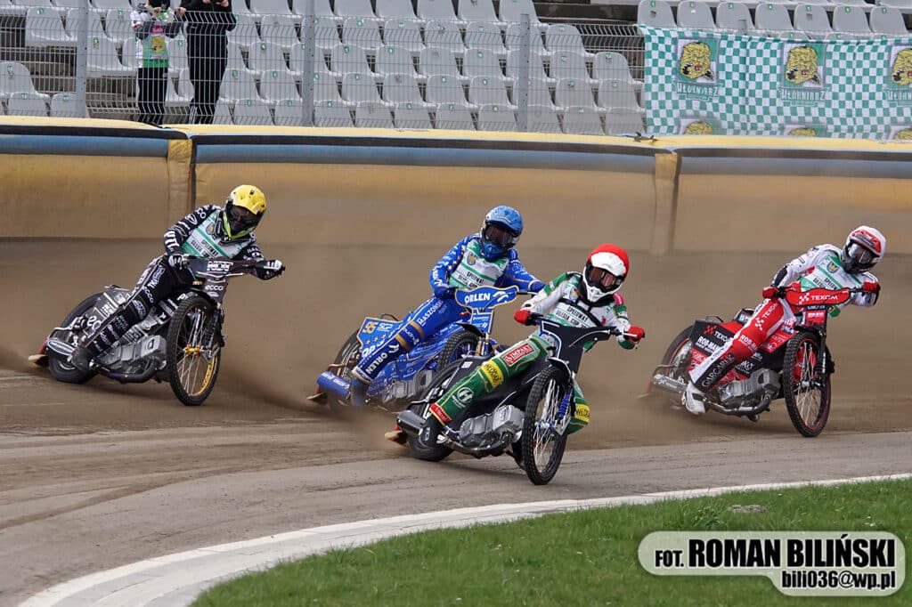 Żużel. W Częstochowie rozpoczną sezon! Znamy datę Memoriału Idzikowskiego i Czernego 3 434141057 972311178235987 102367449922344247 n