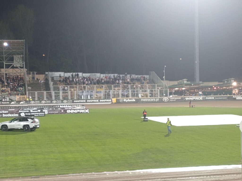 Żużel. Emil Sayfutdinov odrodzenie! Zwycięstwo "Aniołów", kompromitujący występ Pedersena! 2 Żużel