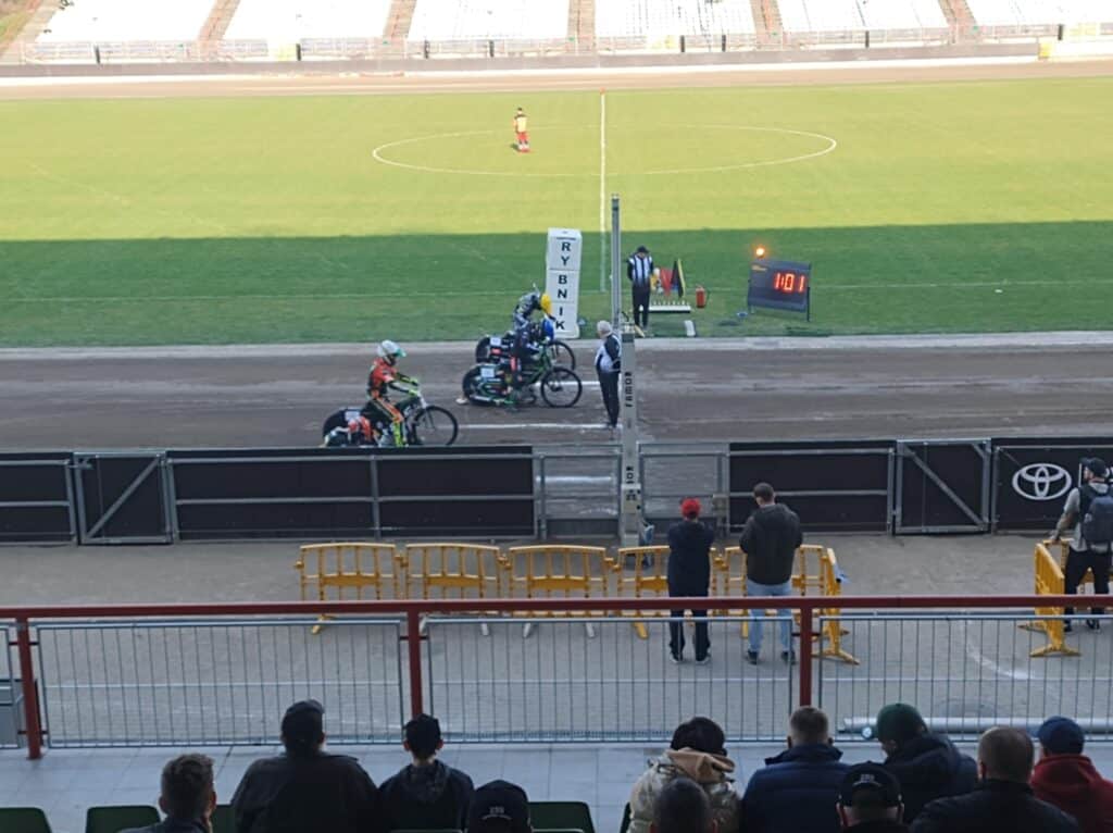Pewne zwycięstwo ROW-u Rybnik! Gospodarze bezlitośni dla Falubazu w sparingu 2 att.T DlHN vd dNIyE0gWy2GI 9FKFspgyqwKUuaKe4Lpo