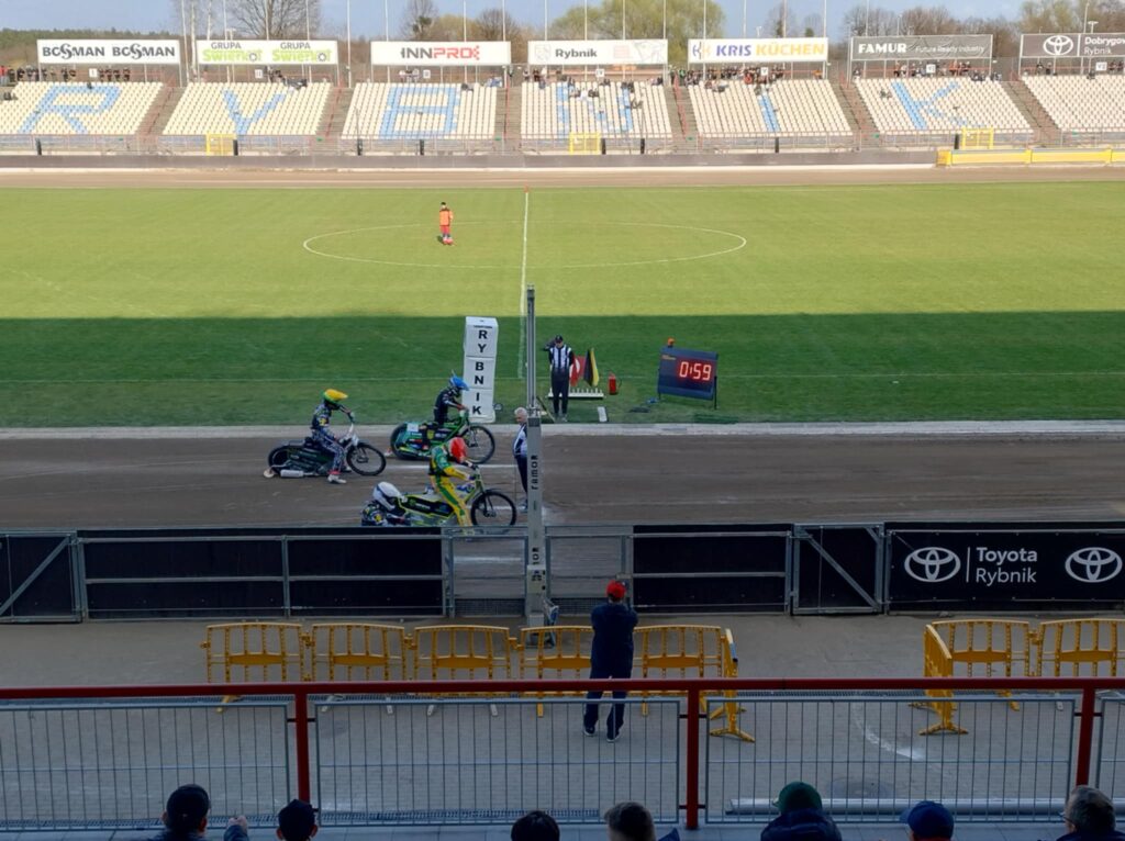 Zabrakło kapitana zespołu ROW Rybnik! Fala spekulacji, a trener dementuje 4 Pewne zwycięstwo ROW-u Rybnik! Gospodarze bezlitośni dla Falubazu w sparingu