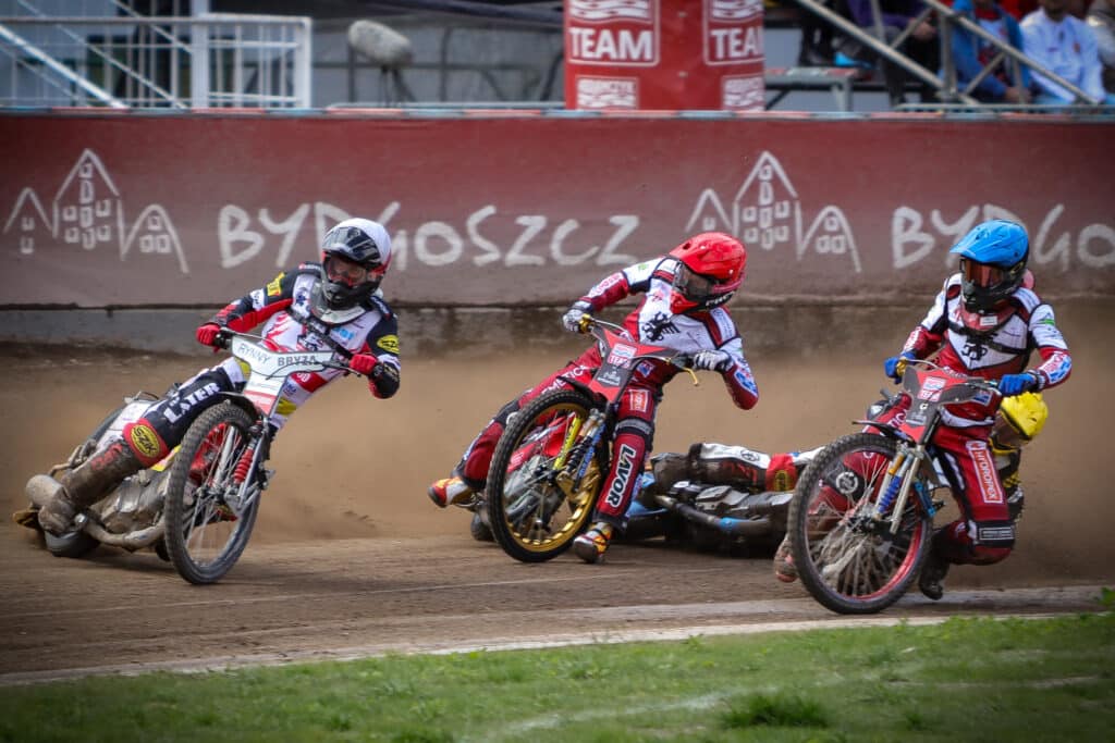 Wilki Krosno kontra Polonia Bydgoszcz – hit 11. kolejki Metalkas 2. Ekstraligi! 2 Wilki Krosno - Polonia Bydgoszcz to hit kolejki w Metalkas 2. Ekstraligi. Kto wyjdzie z niego zwycięsko?