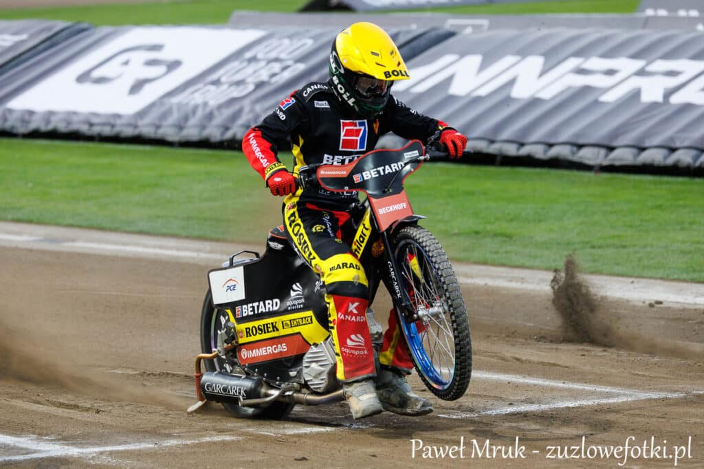Kwalifikacje Grand Prix w Manchesterze dla Maxa Fricke'a. Kurtz odrabia do Zmarzlika! 3 Brady Kurtz