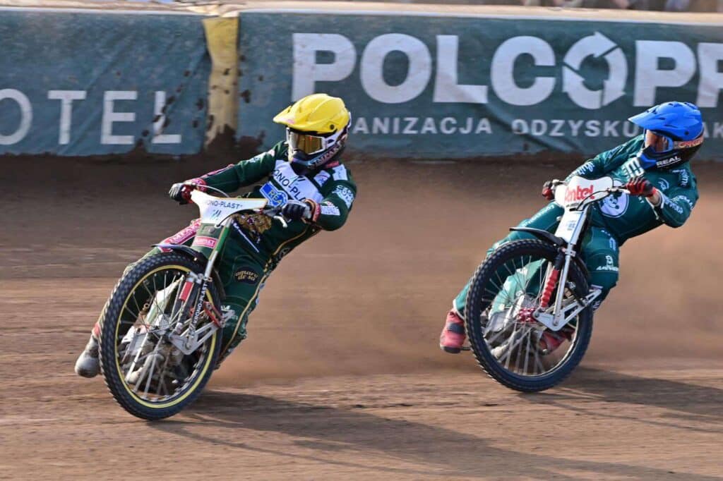Żużel. Problemy Włókniarza!? Ważny sponsor zakończył współpracę z klubem 2 Falubaz Włókniarz mecz PGE Ekstraligi
