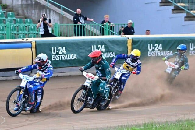 U24 Ekstraliga. Walka do końca w Lesznie i w Toruniu! Pewne zwycięstwa Falubazu oraz ROW-u