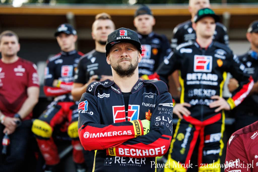 Żużel. Artem Laguta znalazł nowy zespół! Wielki transfer w lidze szwedzkiej! 2 Artiom Laguta zostaje we Wrocławiu!