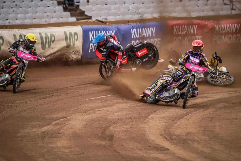 Frederik Jakobsen zabrał głos po karambolu! „Jak po 10 rundach z Tysonem” 2 Przemysław Pawlicki upadek