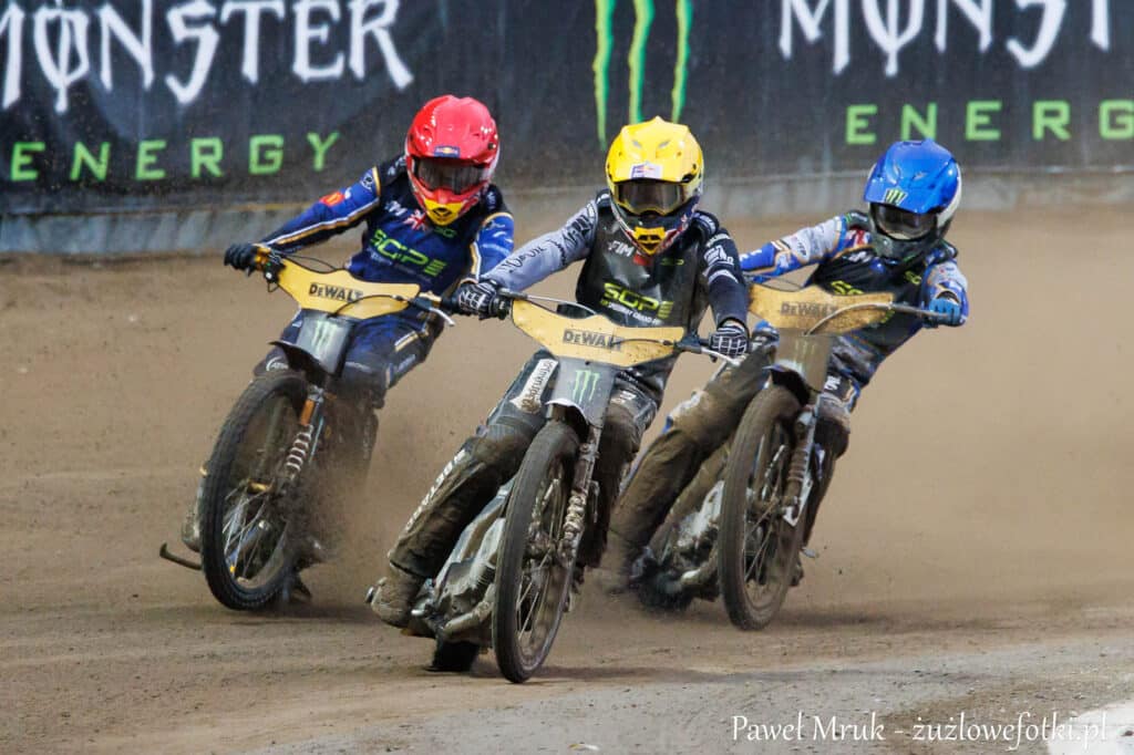 Niesamowity Brady Kurtz! Czwarty triumf z rzędu w Speedway Grand Prix Australijczyka 2 Brady Kurtz wygrywa po raz czwarty z rzędu rundę Speedway Grand Prix! W Vojens szykuje się nam bitwa o złoty medal mistrzostw świata