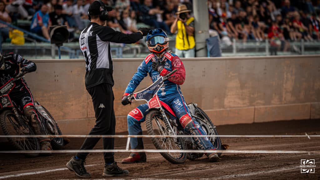 Wybrzeże Gdańsk wygrywa w deszczu w Daugavpils! Półfinał pełen dramatu 3 Bez nazwy 115